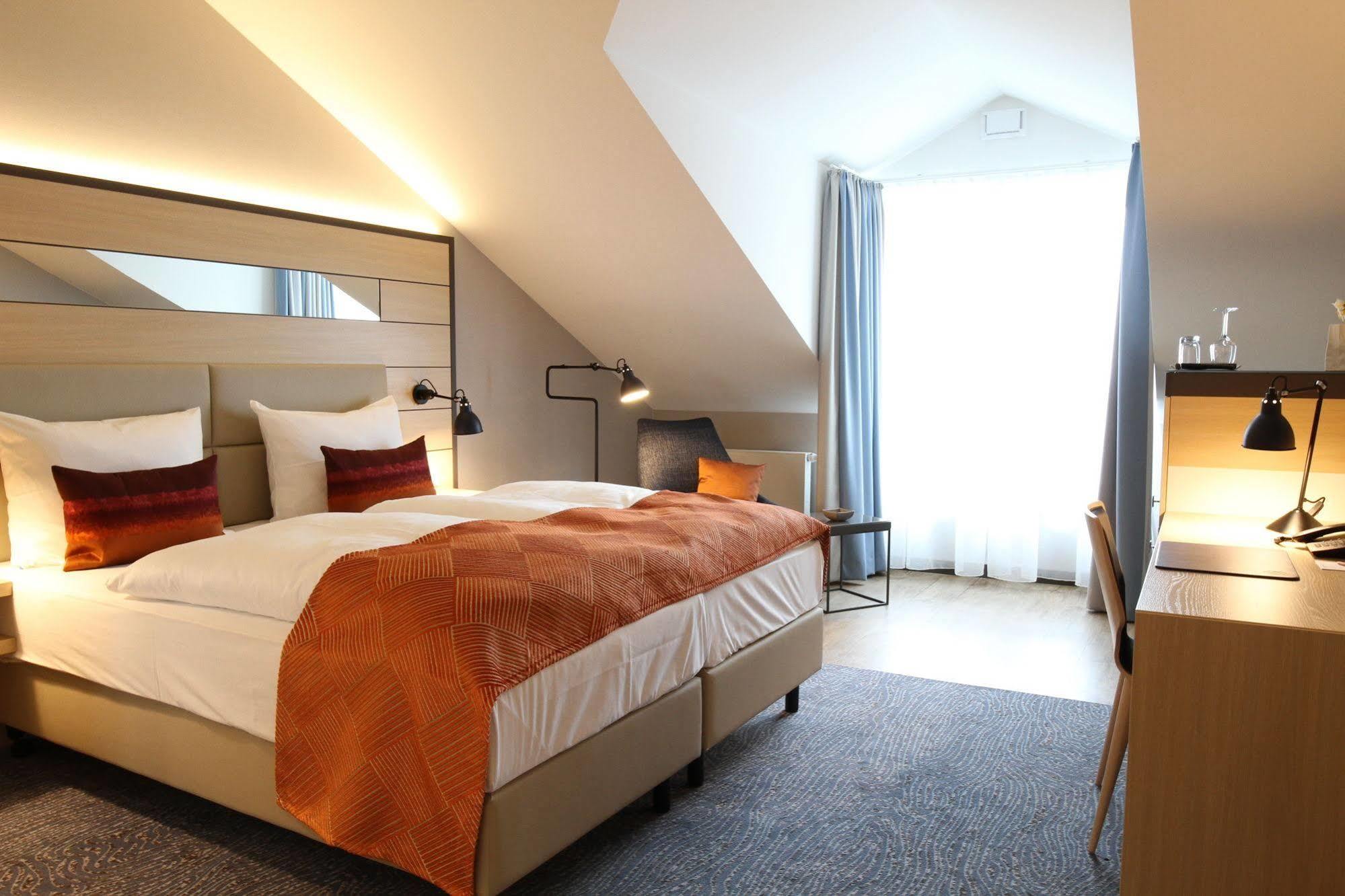 Hafenhotel Meereszeiten Heiligenhafen Luaran gambar