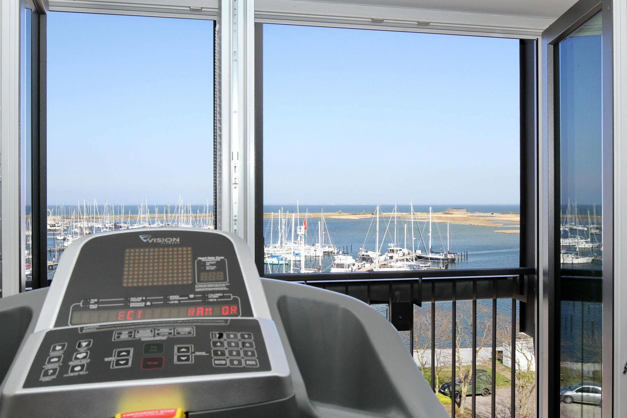 Hafenhotel Meereszeiten Heiligenhafen Luaran gambar